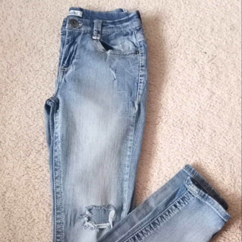 Mid Rise Skinny Jeans | Mudd
